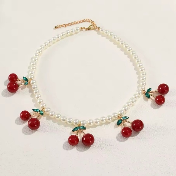 Cherry Pearl Gold Necklace - Picture 2 of 6